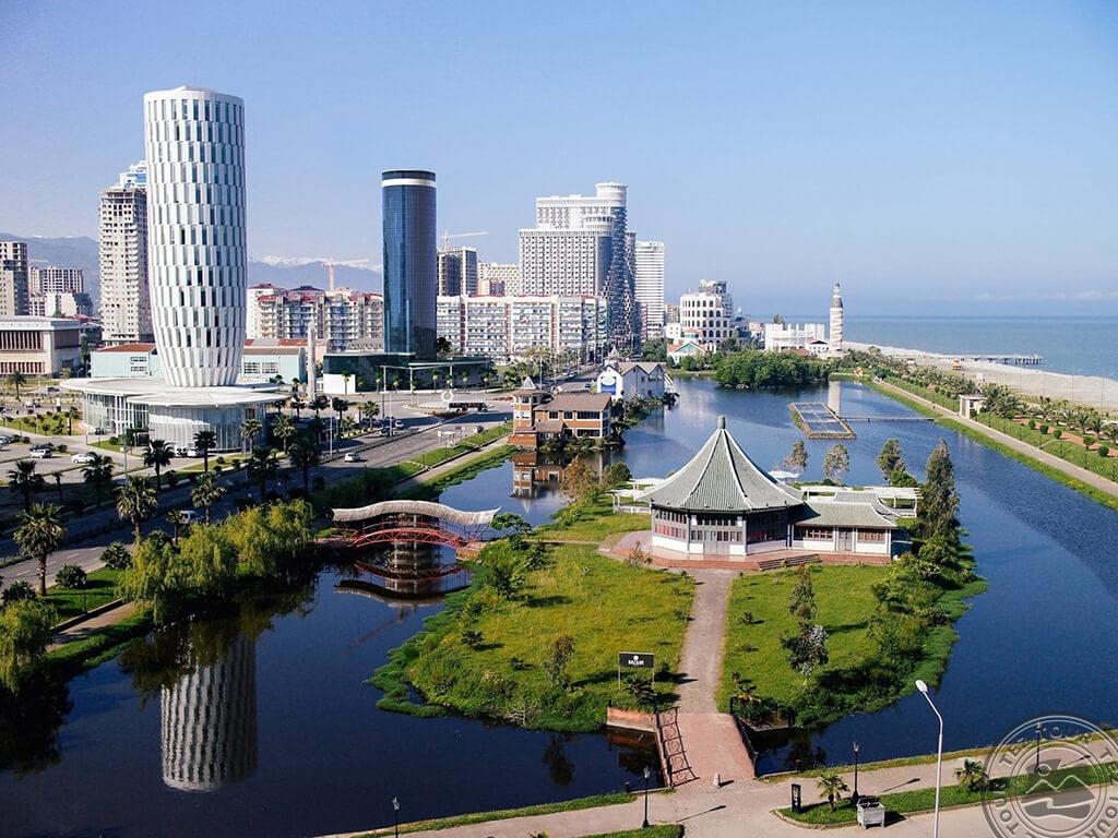 Gruusia, Batumi – puhkus Musta mere ääres