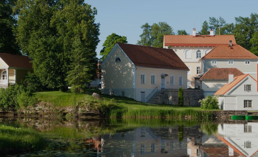 Sügispuhkus looduskaunis Vihula mõisas